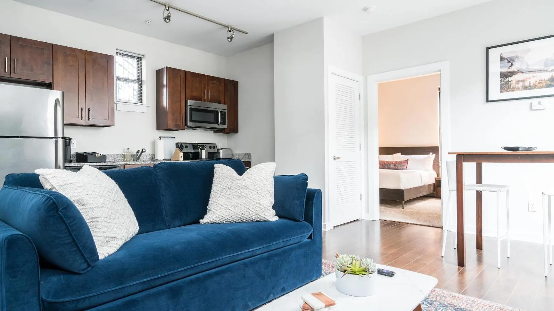 Cozysuites Music Row Spacious 1Br With Free Parking 45 Nashville